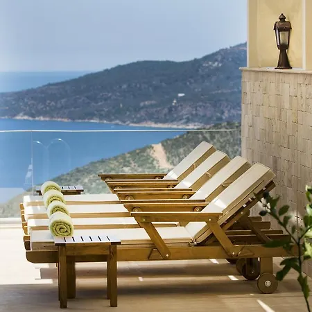Eco Manolya Kalkan